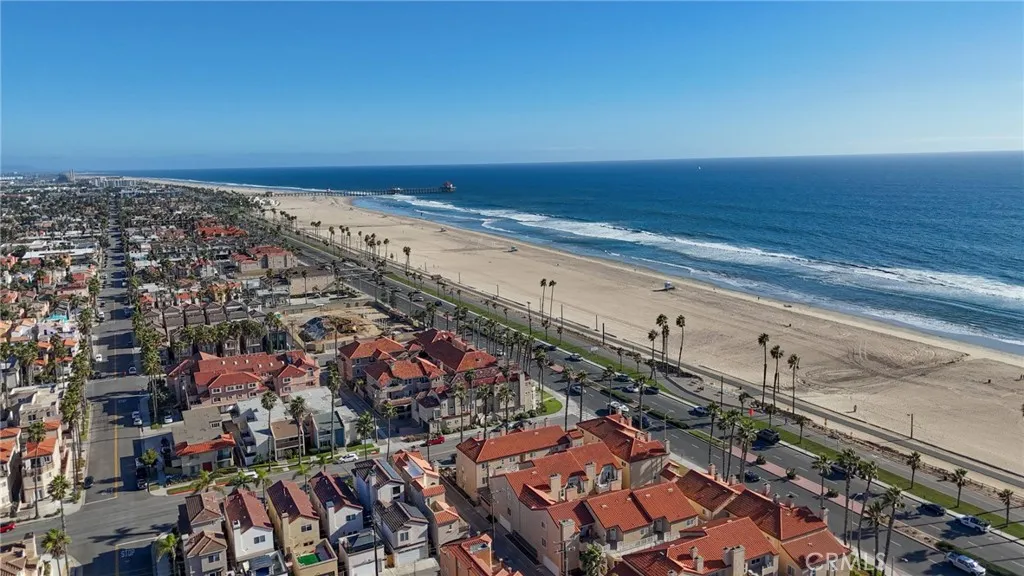 2000 Pacific Coast Highway 103, Huntington Beach, California 92648 home-pic-23