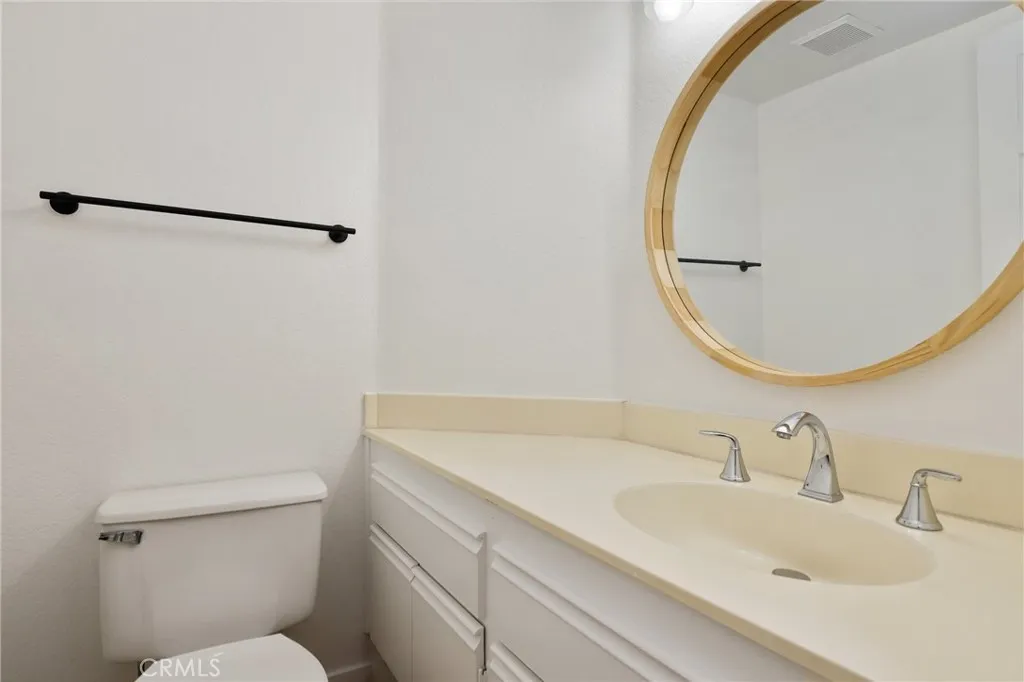 2000 Pacific Coast Highway 103, Huntington Beach, California 92648 home-pic-10
