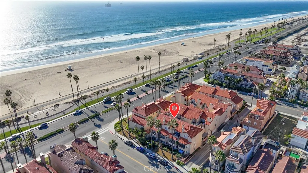2000 Pacific Coast Highway 103, Huntington Beach, California 92648 home-pic-22