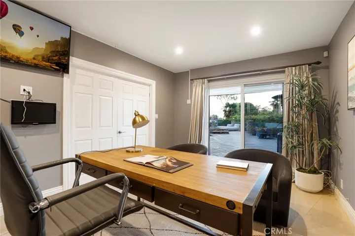 3654 Wrightwood Dr, Studio City, California 91604