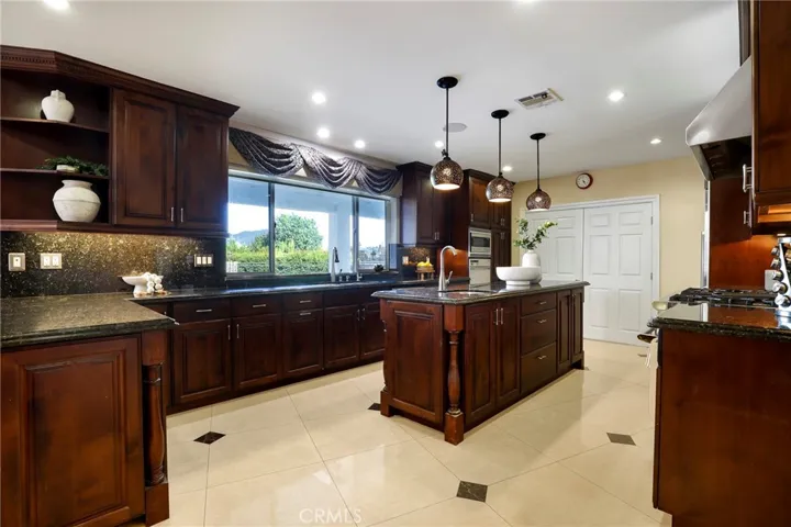 3654 Wrightwood Dr, Studio City, California 91604