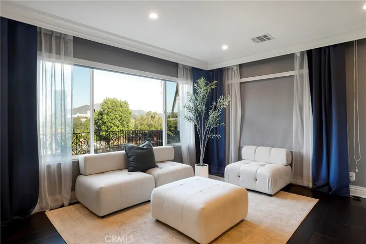3654 Wrightwood Dr, Studio City, California 91604