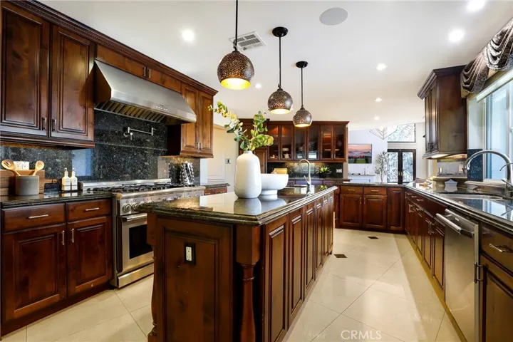 3654 Wrightwood Dr, Studio City, California 91604