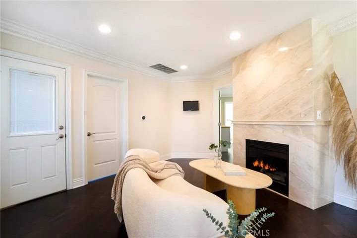 3654 Wrightwood Dr, Studio City, California 91604