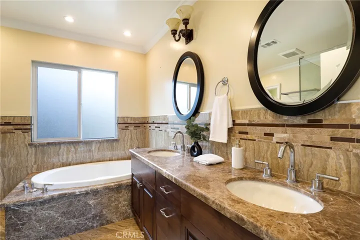 3654 Wrightwood Dr, Studio City, California 91604