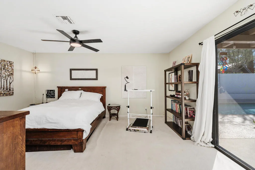 73915 Mountain View Avenue, Palm Desert, California 92260 home-pic-24