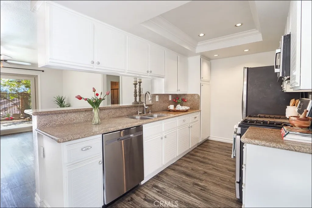 25272 Birch Grove, Lake Forest, California 92630 home-pic-11