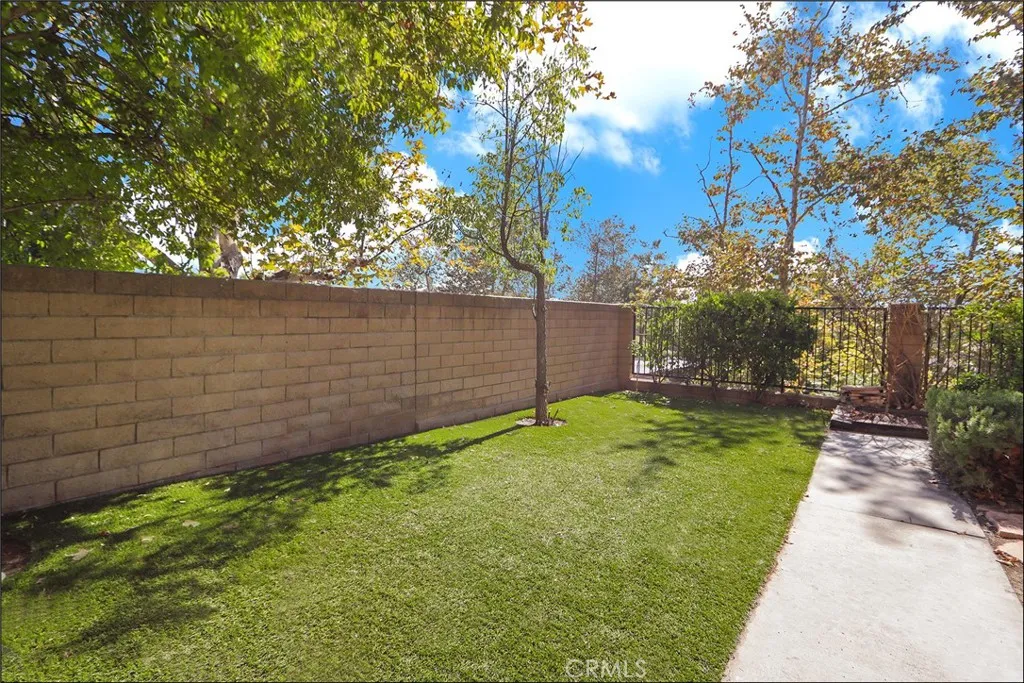 25272 Birch Grove, Lake Forest, California 92630 home-pic-3