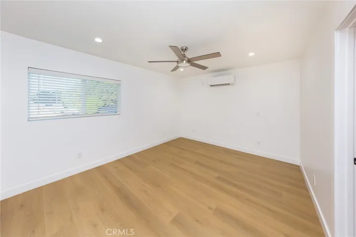 7510 Etiwanda Avenue, Reseda, California 91335
