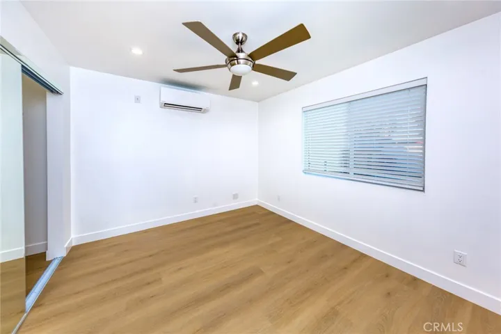 7510 Etiwanda Avenue, Reseda, California 91335