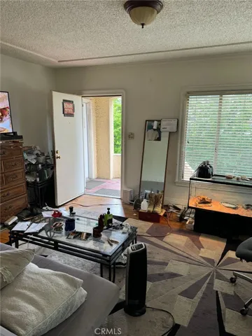 2123 High, Oakland, California 94601