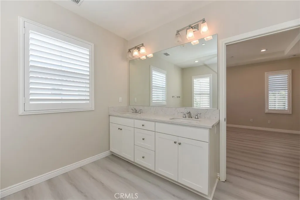 81 Island Coral, Irvine, California 92620 home-pic-13