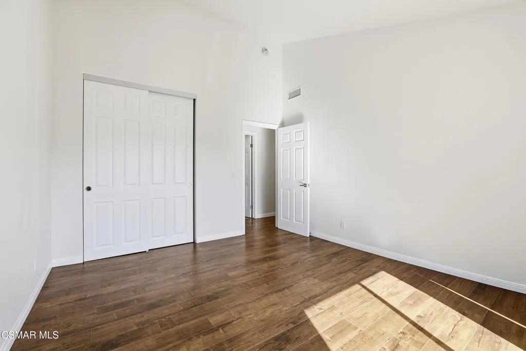 245 Oakleaf Drive 205, Thousand Oaks, California 91360 home-pic-17