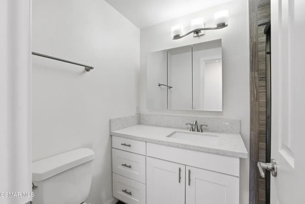 245 Oakleaf Drive 205, Thousand Oaks, California 91360 home-pic-14