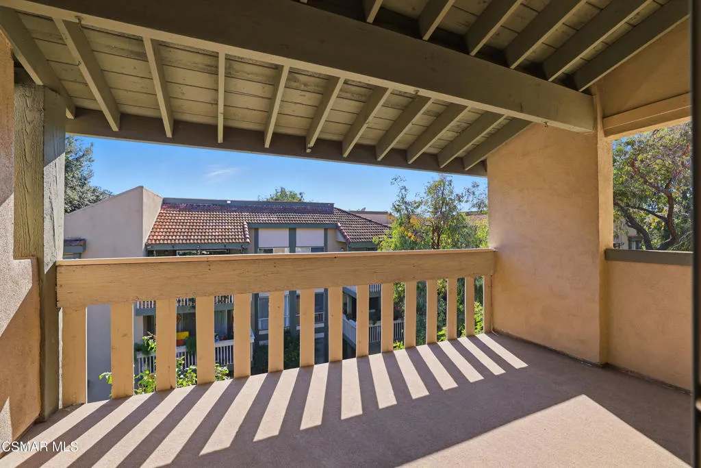 245 Oakleaf Drive 205, Thousand Oaks, California 91360 home-pic-13