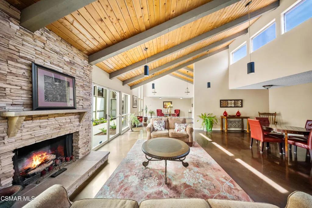 245 Oakleaf Drive 205, Thousand Oaks, California 91360 home-pic-25