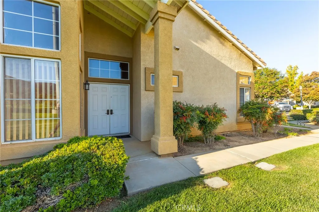 5664 Trevino, Banning, California 92220 home-pic-1