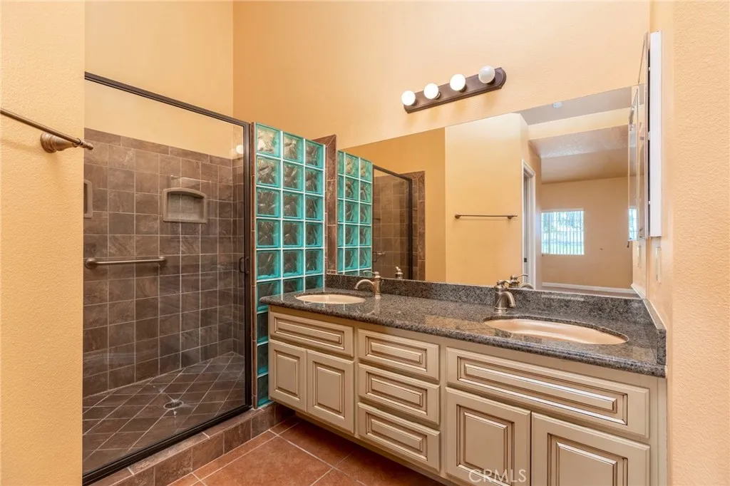 5664 Trevino, Banning, California 92220 home-pic-11