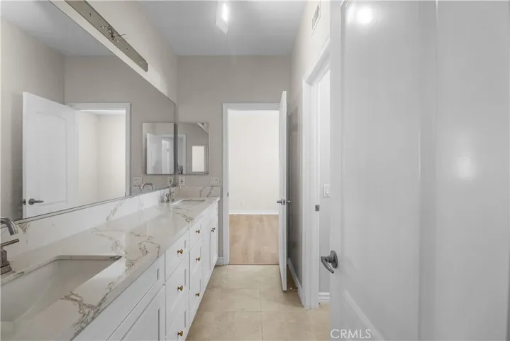 2849 Hawks Pointe Drive, Fullerton, California 92833