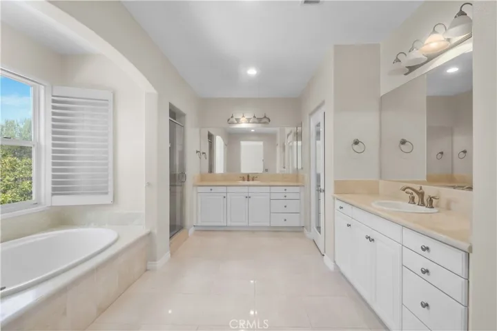 2849 Hawks Pointe Drive, Fullerton, California 92833