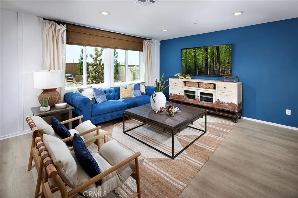 18786 Hampton Lane, Adelanto, California 92301 home-pic-3