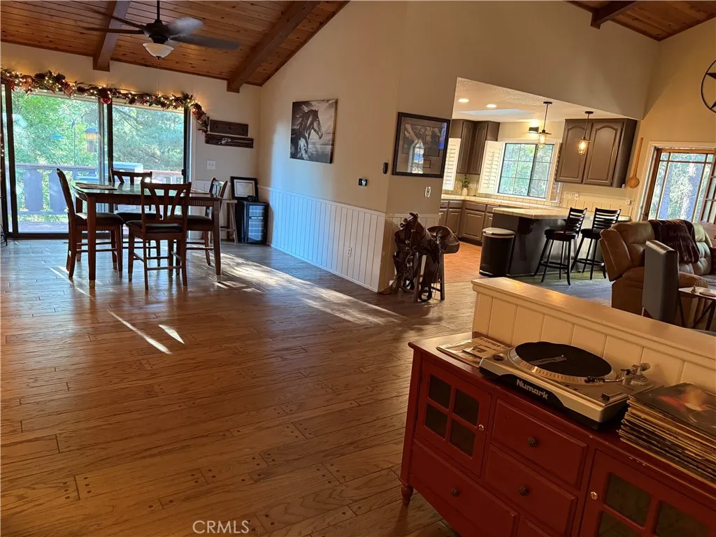 6314 Sugar Pines Cir, Angelus Oaks, California 92305 home-pic-22