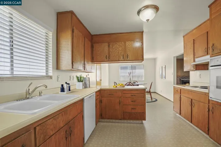 4820 Eisenhower Way, Antioch, California 94509