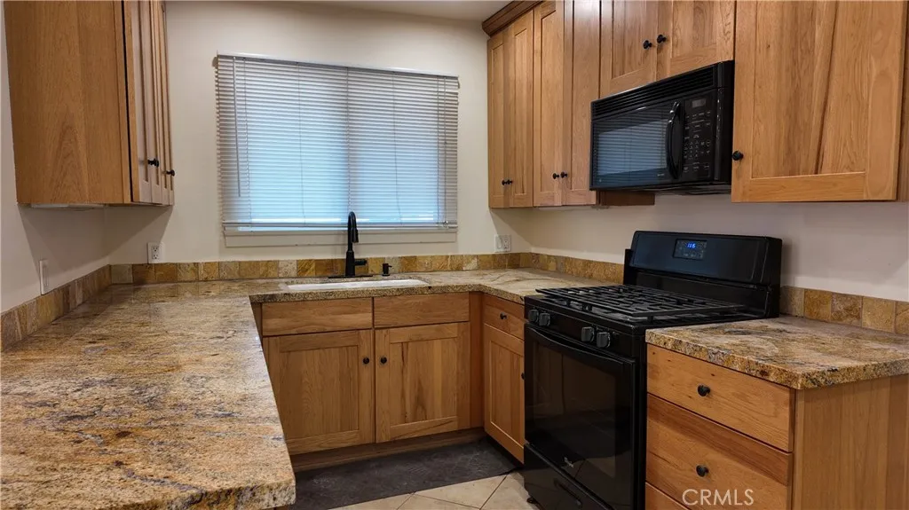 11320 Osborne, Sylmar, California 91342 home-pic-15