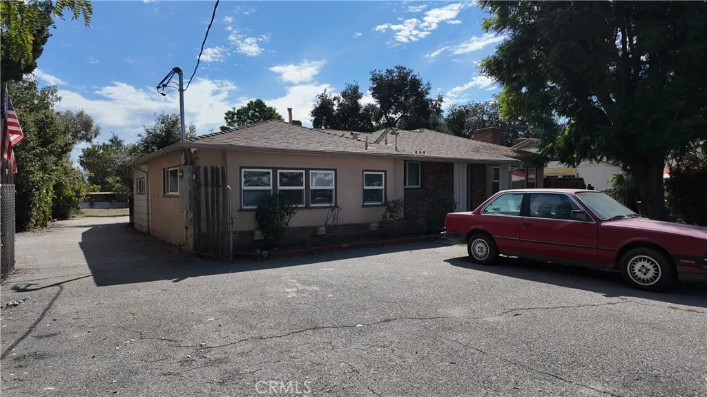 11320 Osborne, Sylmar, California 91342 home-pic-2