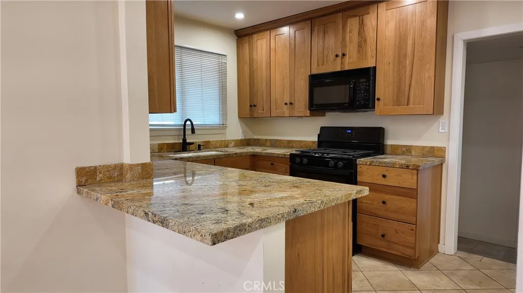 11320 Osborne, Sylmar, California 91342 home-pic-13