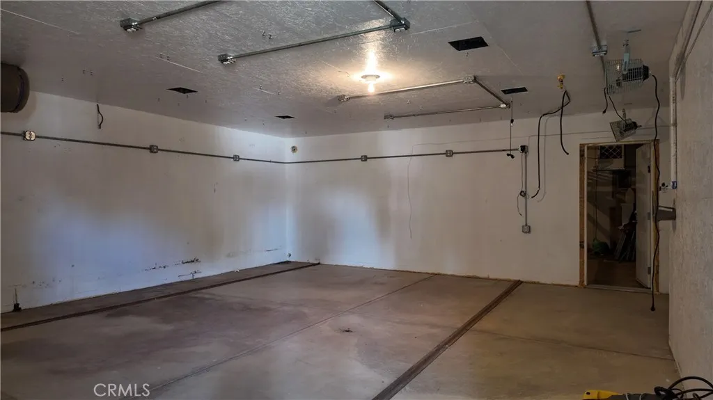 11320 Osborne, Sylmar, California 91342 home-pic-32