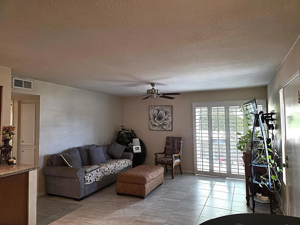 1444 Sunflower Circle N, Palm Springs, California 92262 home-pic-7
