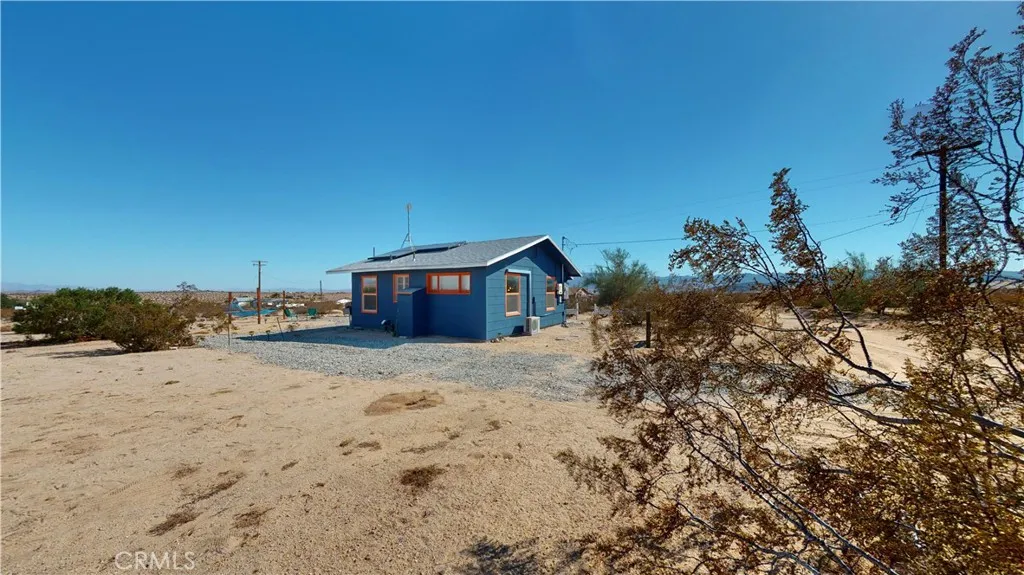 68310 Emerald, 29 Palms, California 92277 home-pic-8