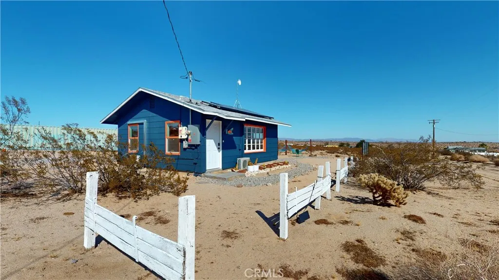 68310 Emerald, 29 Palms, California 92277 home-pic-6