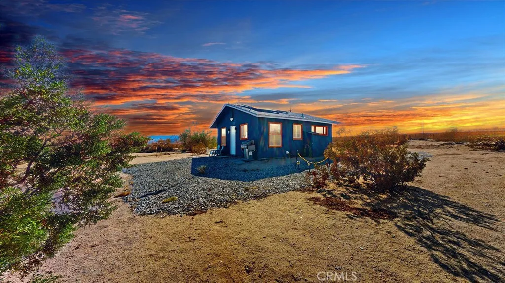68310 Emerald, 29 Palms, California 92277 home-pic-25