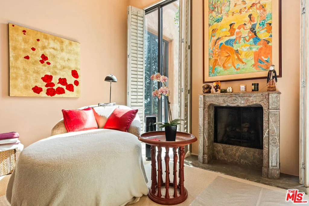 1255 Delresto Drive, Beverly Hills, California 90210 home-pic-30