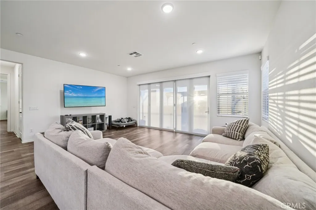 10529 Cloud Haven, Moreno Valley, California 92557 home-pic-7