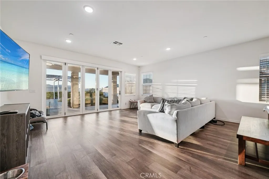 10529 Cloud Haven, Moreno Valley, California 92557 home-pic-6