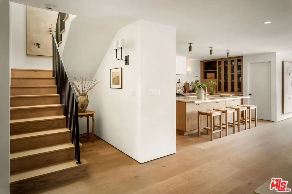 709 Vernon Avenue, Venice, California 90291 home-pic-13