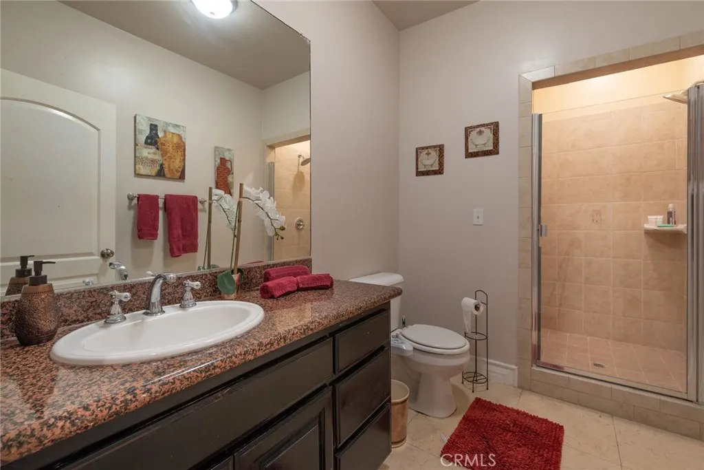 12102 S La Cienega Boulevard, Hawthorne, California 90250 home-pic-10