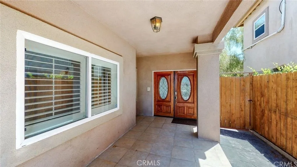 12102 S La Cienega Boulevard, Hawthorne, California 90250 home-pic-1