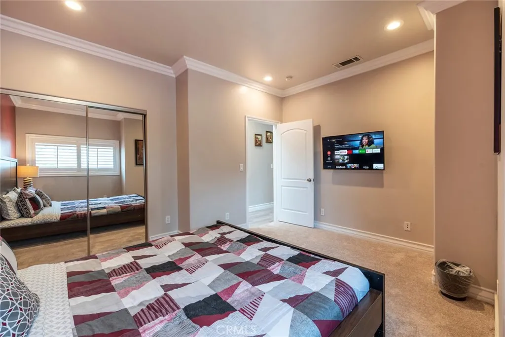 12102 S La Cienega Boulevard, Hawthorne, California 90250 home-pic-27