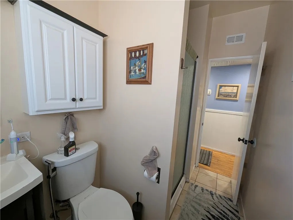 38457 Glenbush, Palmdale, California 93550 home-pic-21