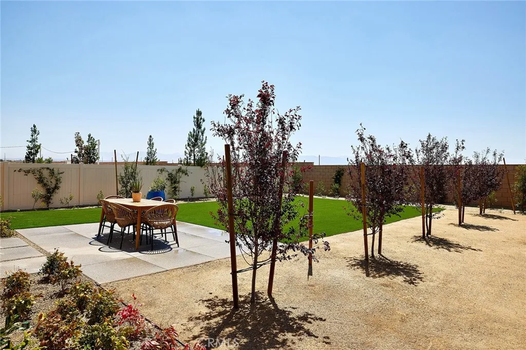 18792 Hampton Lane, Adelanto, California 92301 home-pic-22