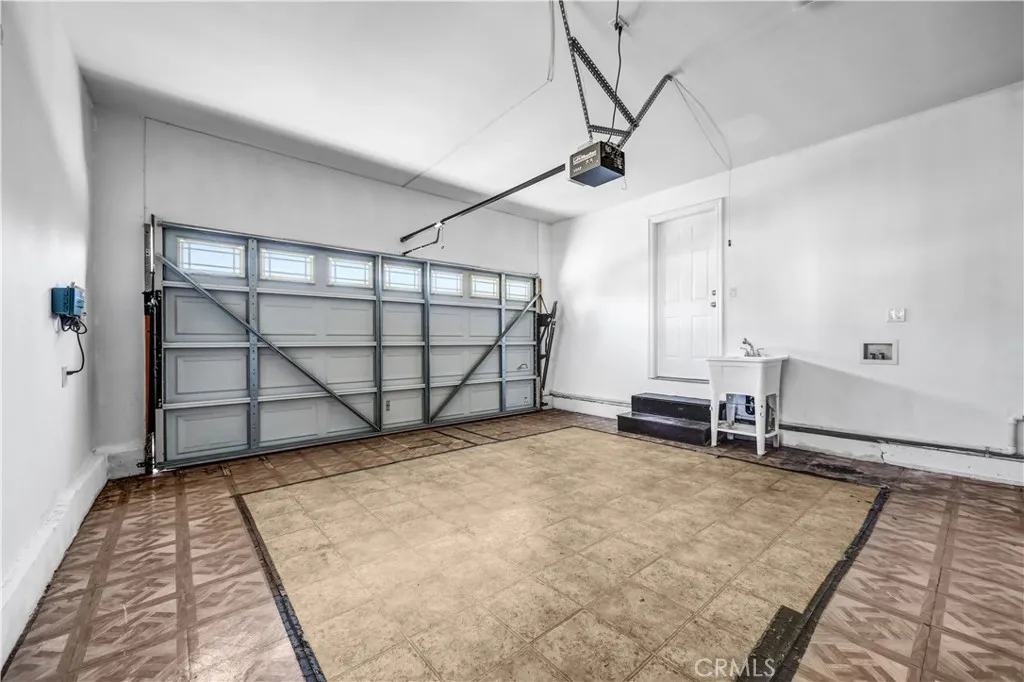 6654 Bellaire, North Hollywood, California 91606 home-pic-22