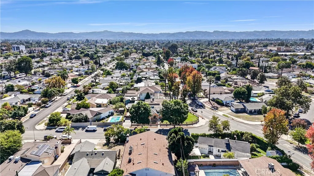 6654 Bellaire, North Hollywood, California 91606 home-pic-28