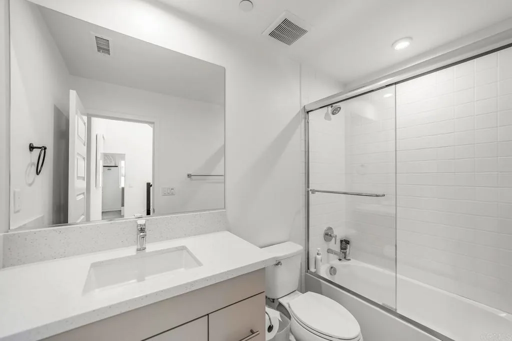 2875 Avella Circle, San Diego, California 92108 home-pic-18