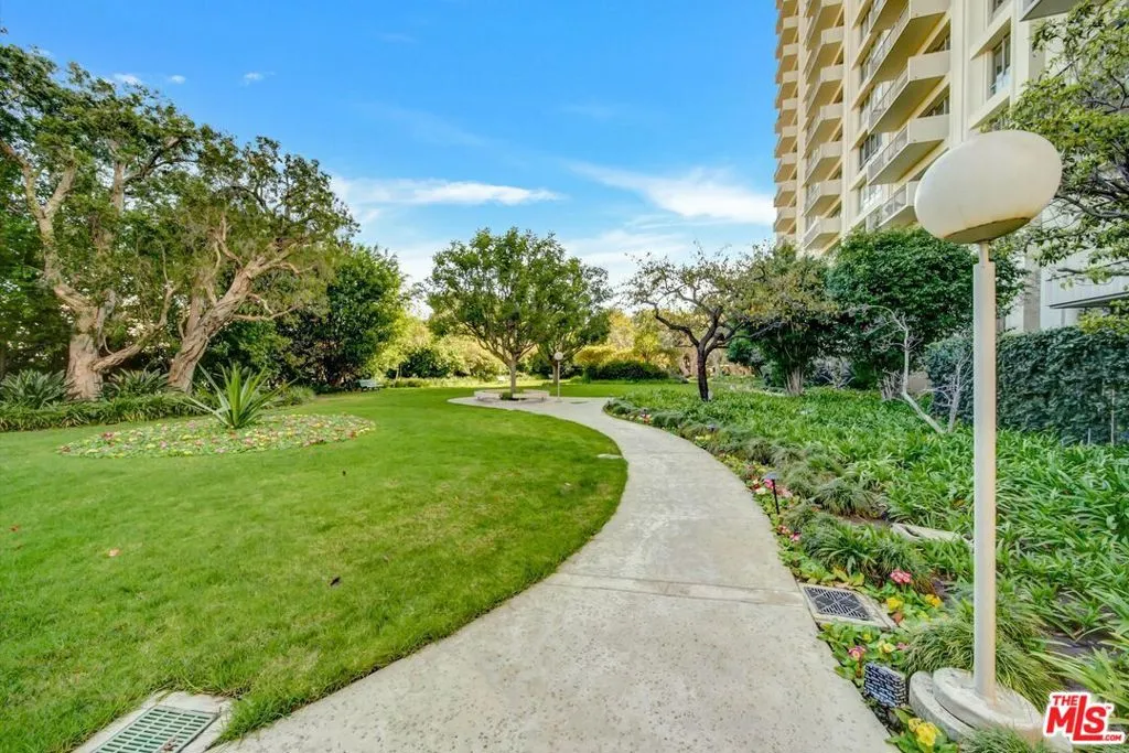 2160 Century Park 1503, Los Angeles, California 90067 home-pic-18