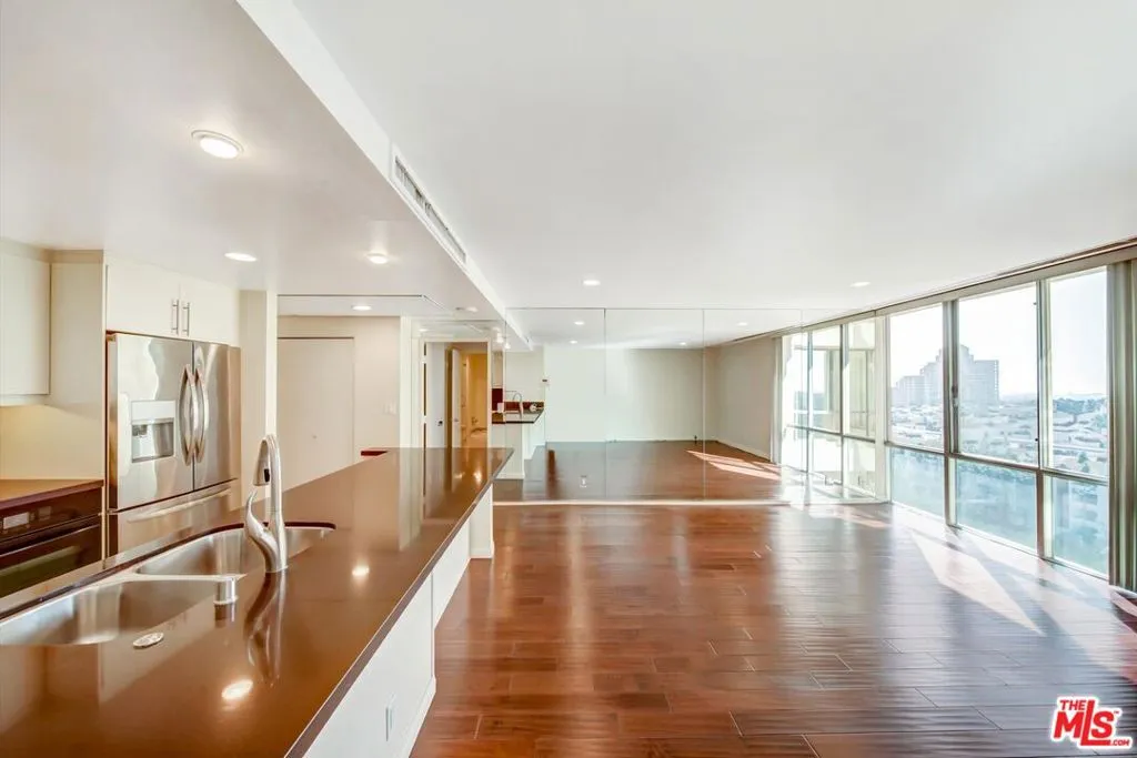 2160 Century Park 1503, Los Angeles, California 90067 home-pic-10
