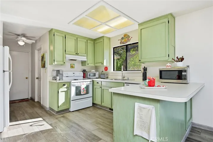 Bright kitchen.